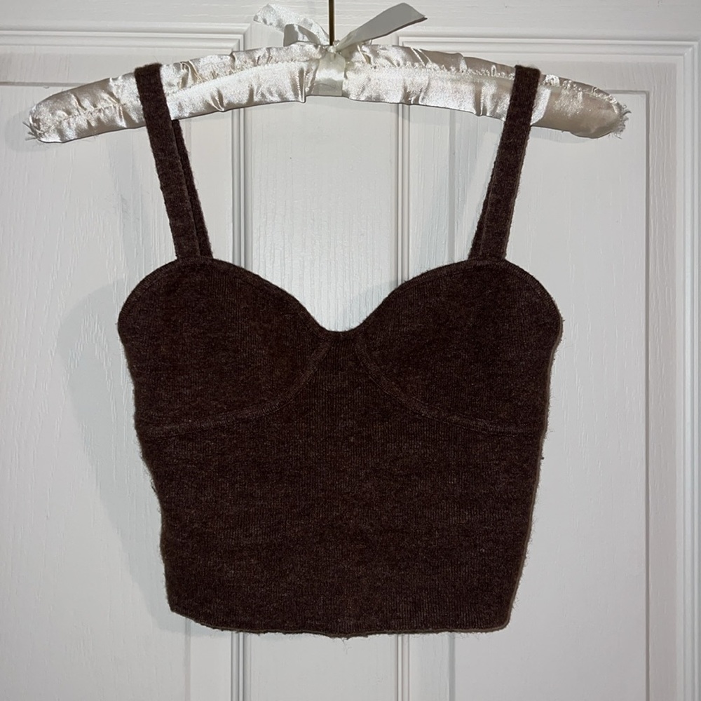Aritzia Wilfred Sicily Sweater Sweetheart Tank - Picture 2 of 4
